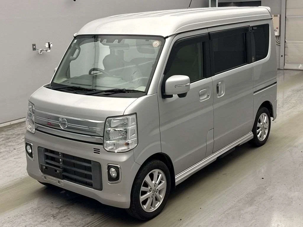 Nissan NV100 Clipper Rio DR17W 2019